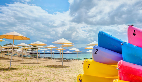 Last minute: 7 нощувки, All Inclusive в хотел Palmariva Beach 4*, о.Евия, Гърция през Юни! Дете до 1.99г. – безплатно!